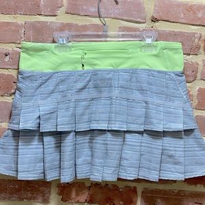 LULULEMON SKIRT WITH SHORTS